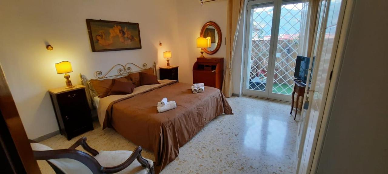 B&B Maria نابولي المظهر الخارجي الصورة